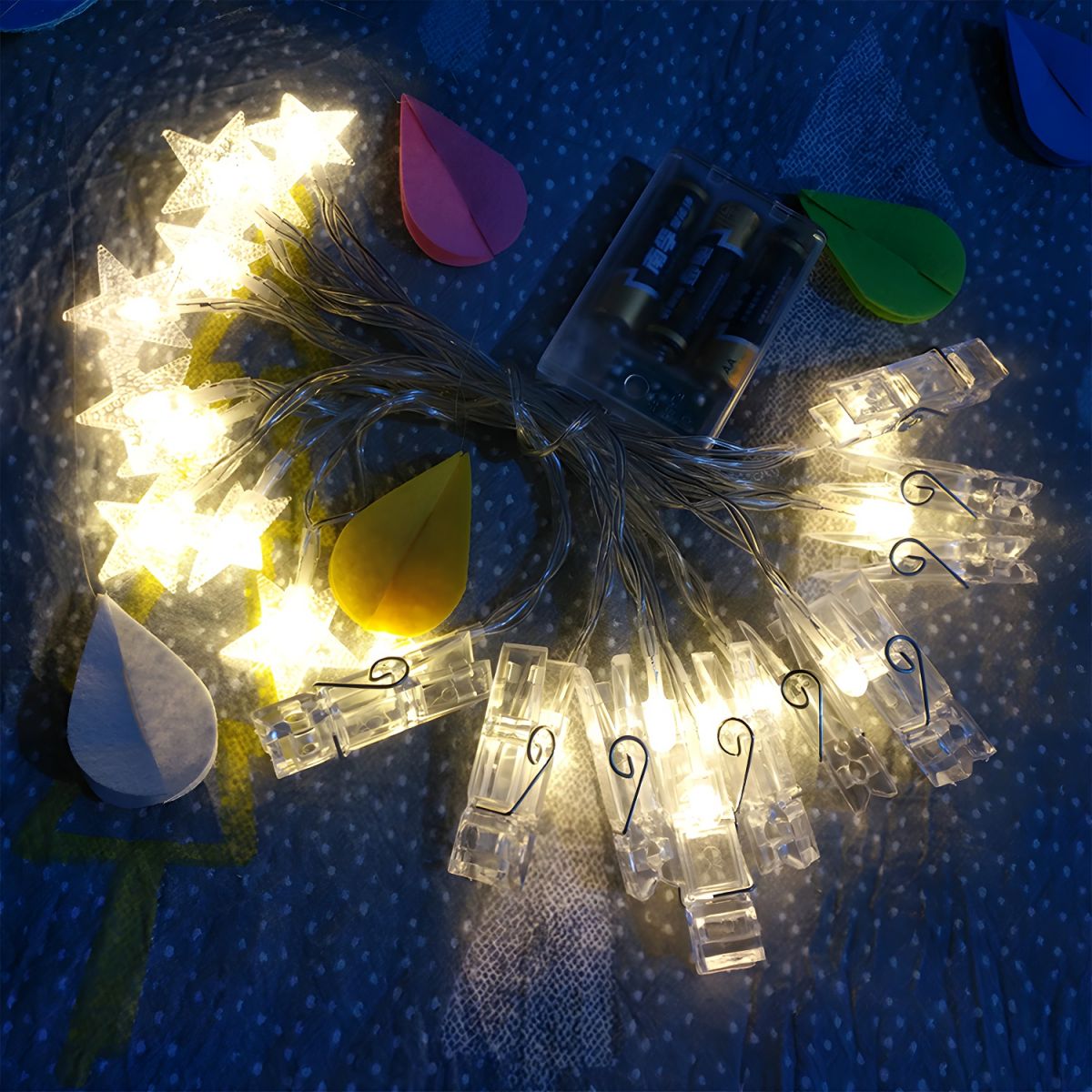 20 Heads Bedroom Lamp String Modern Clear LED String Light with Star and Clip Plastic Shade. 9.8 Ft Long