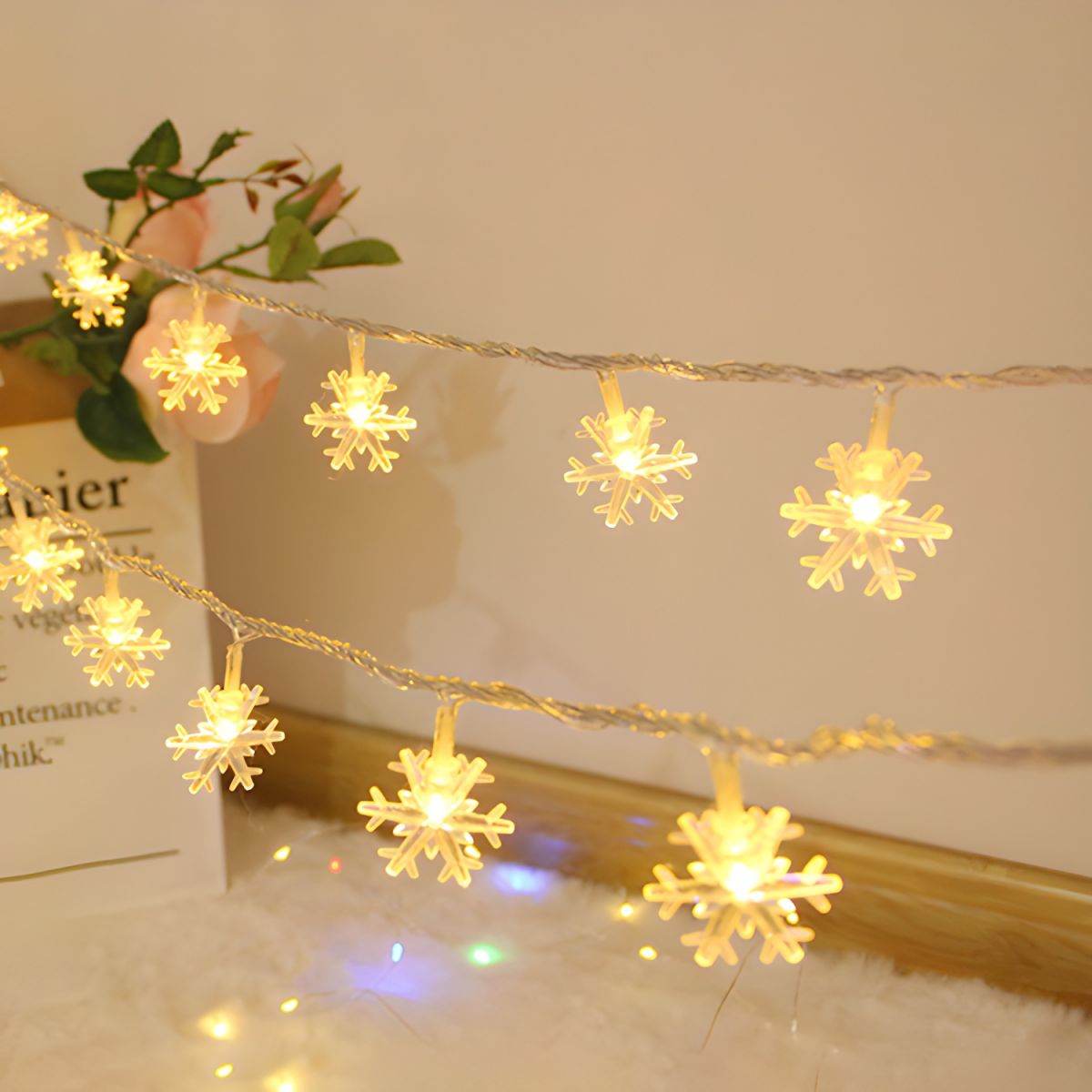 Modern Artistic LED String Lights Plastic Snowflake Decorative Lights for Exterior Spaces