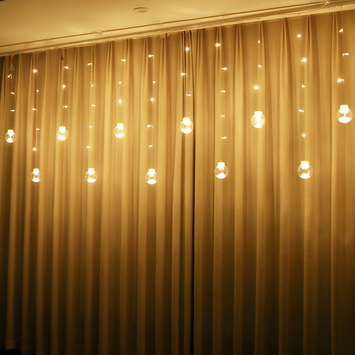 11.4ft Wishing Ball LED Curtain Lighting Decorative Bedroom Battery String Light in Clear