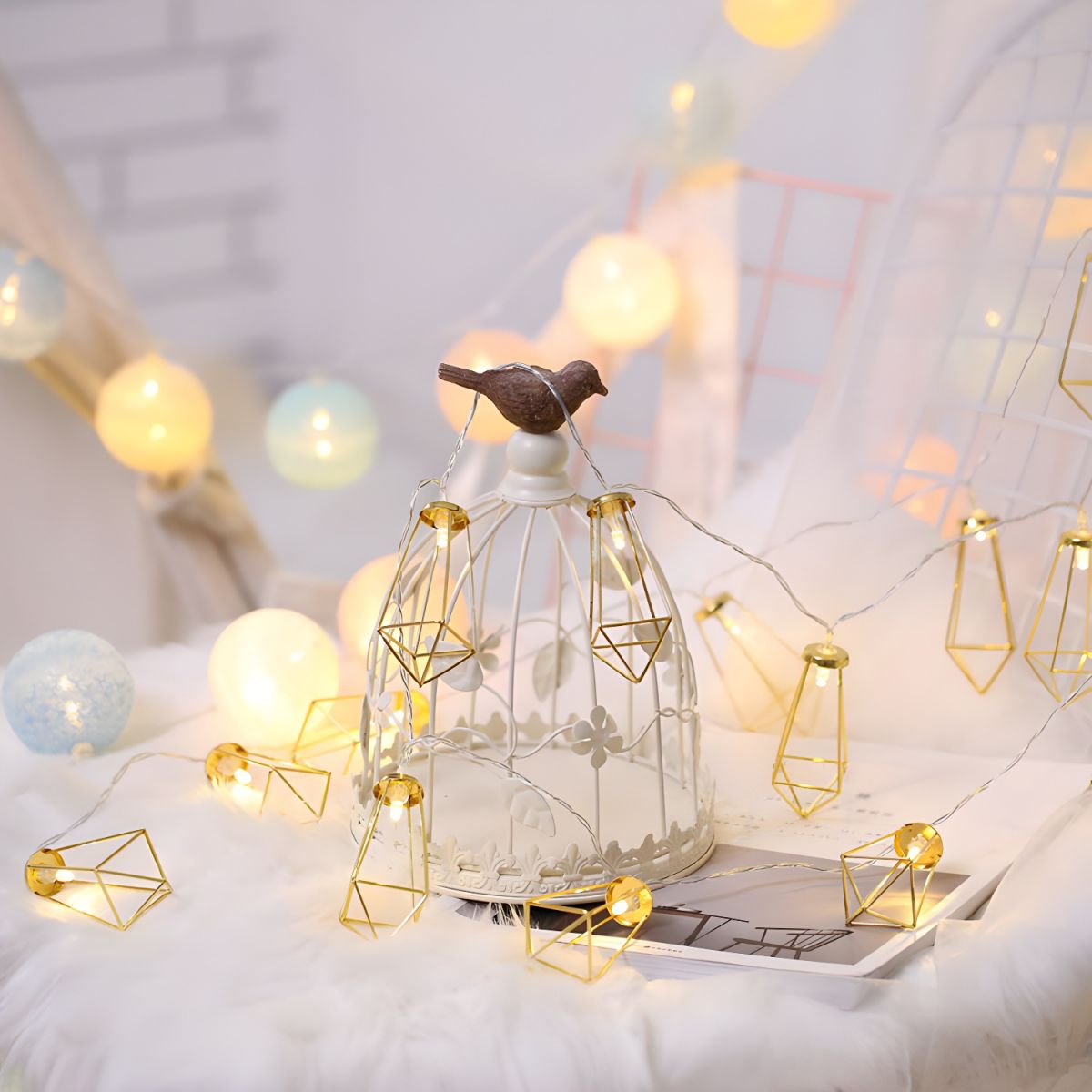 Geometric Cage Iron LED Fairy Lamp Artistic Gold Battery Powered String Light for Girls Bedroom