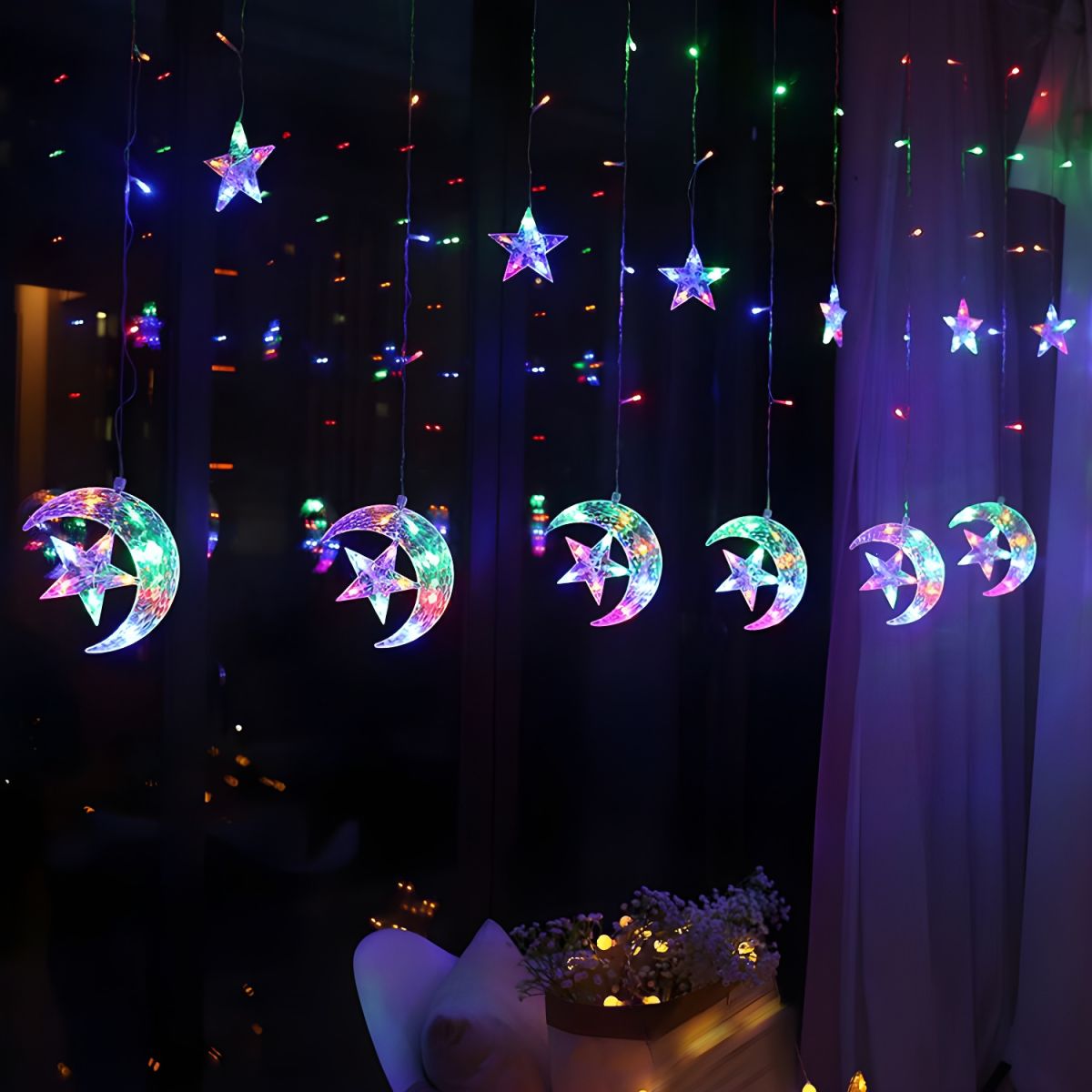 Moon and Star Curtain String Lamps Artistic Plastic 12-Head LED Festive Light