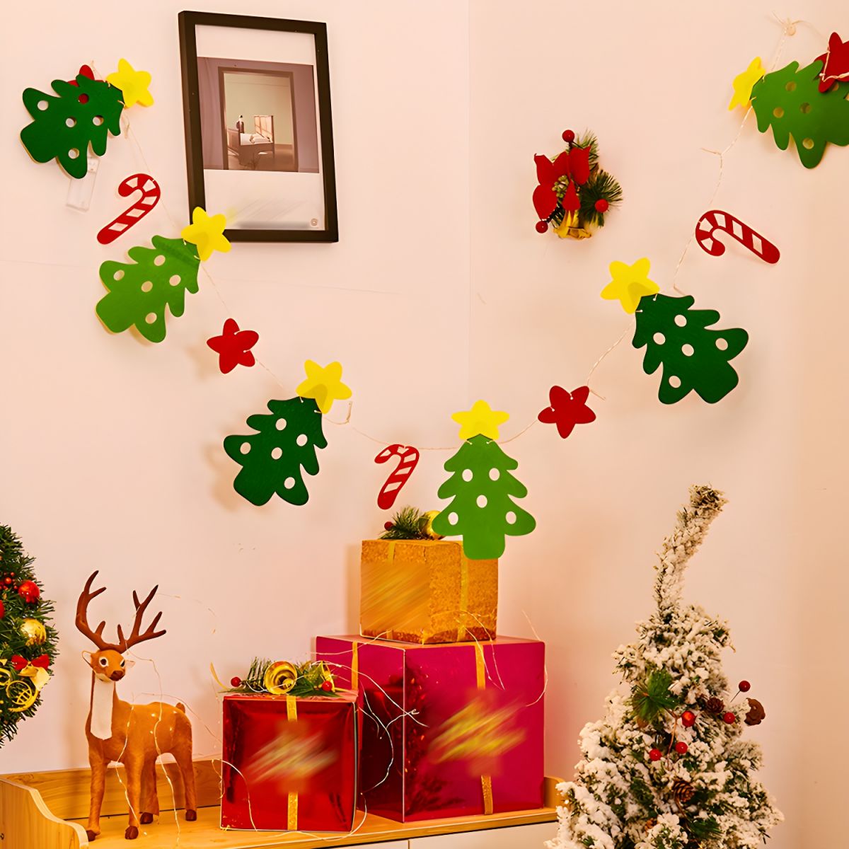 Red-Green Christmas Ornaments String Light Decorative Plastic LED Festive Light