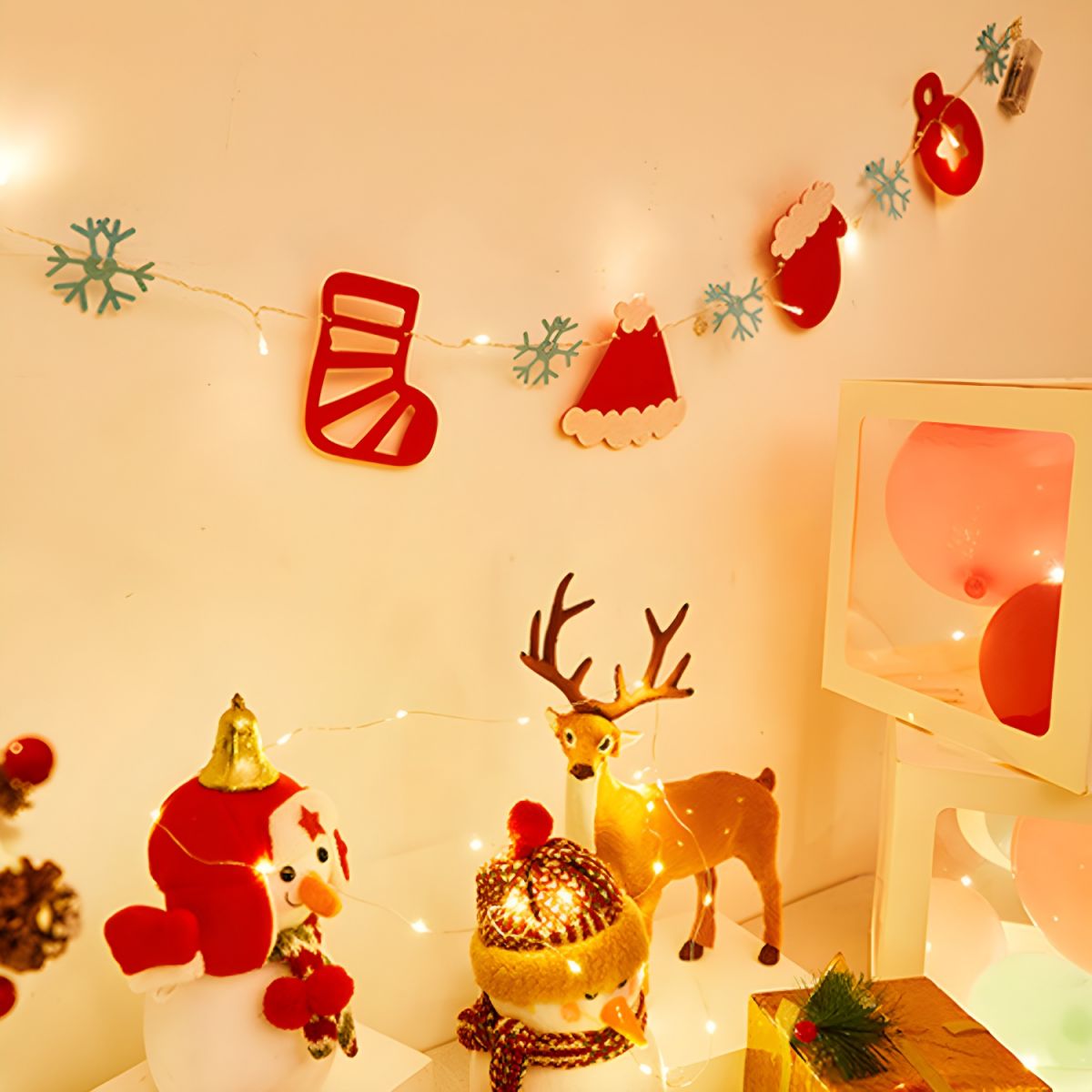 Red-Green Christmas Ornaments String Light Decorative Plastic LED Festive Light