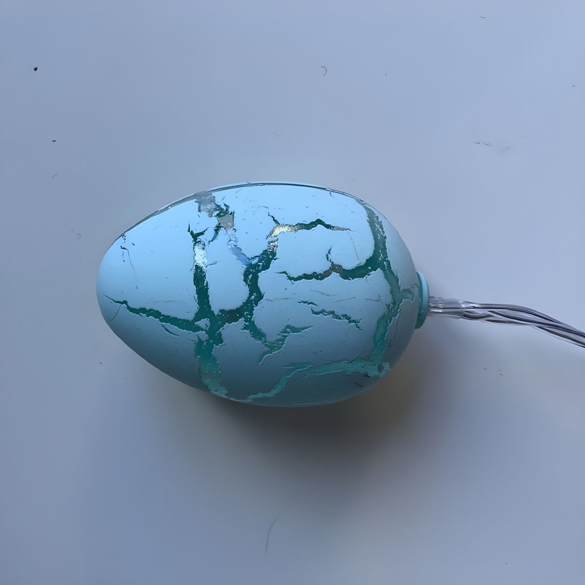 Modern Creative LED String Light Easter Crack Egg Decorative Lamp for Interior Spaces