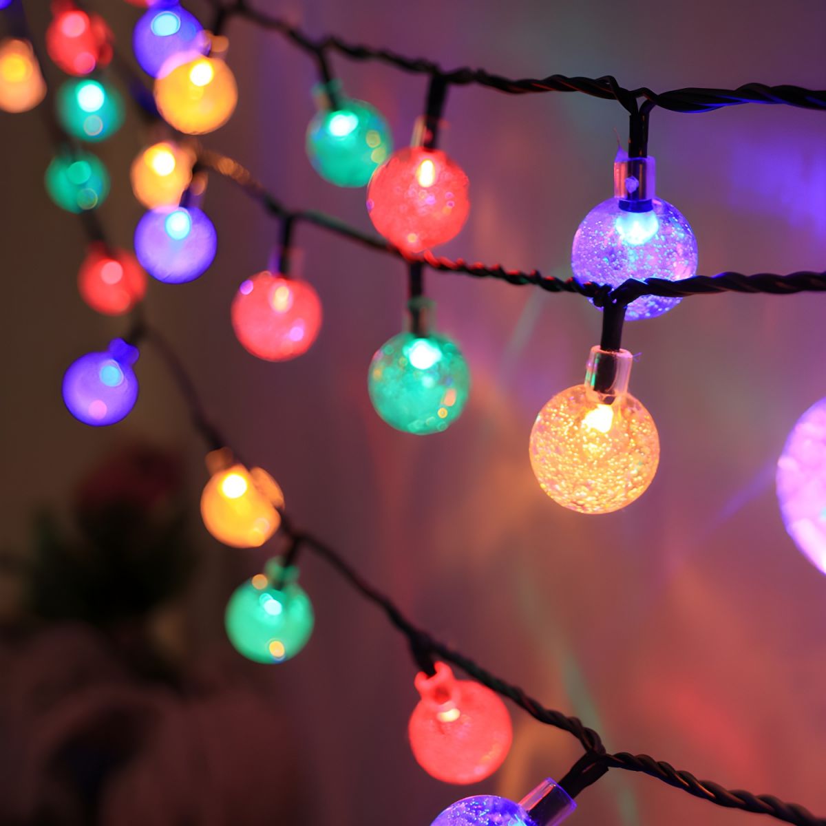 16.4ft Bubble Ball Solar String Light Contemporary Plastic 20 Heads Garden LED Fairy Lighting in Clear