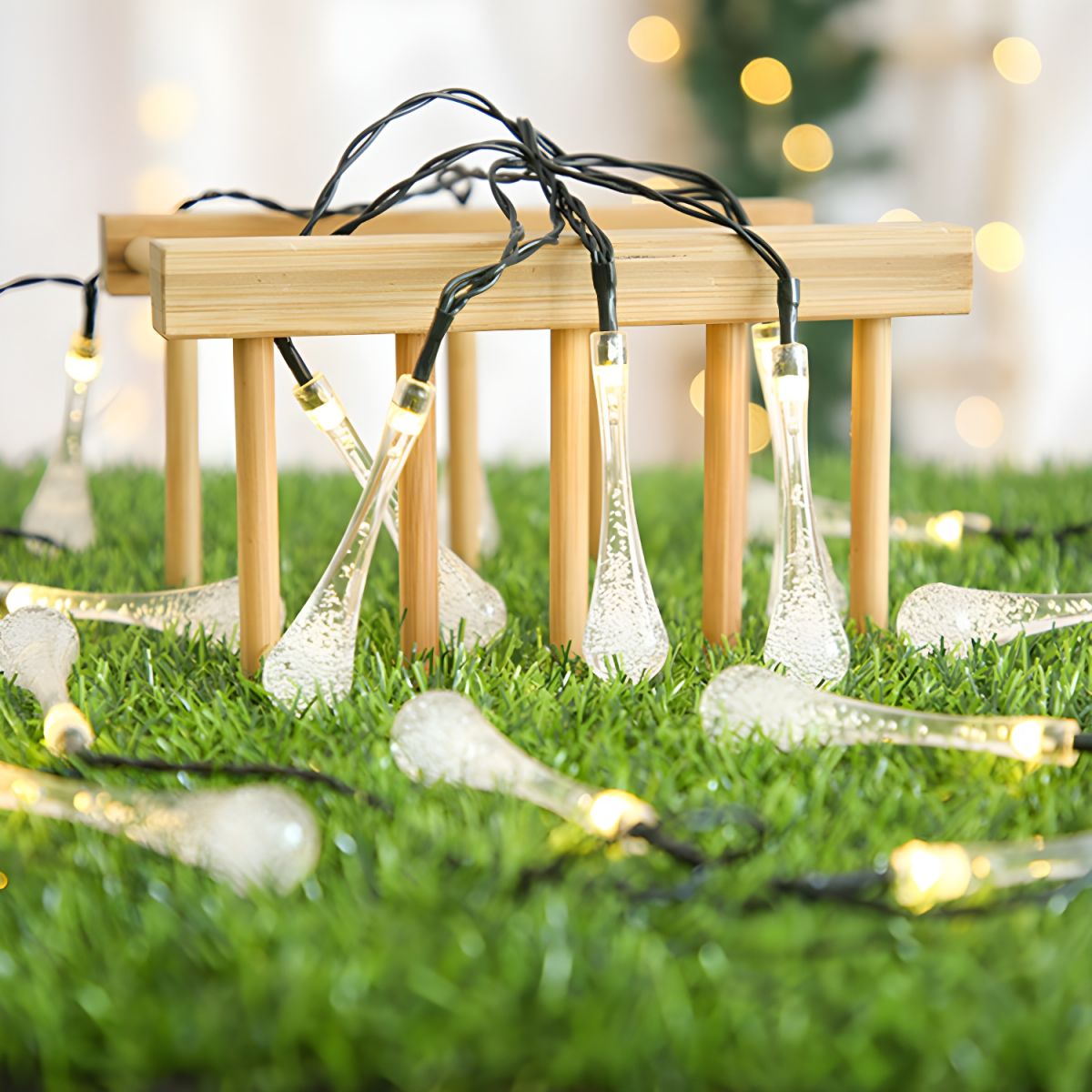 Modern Creative LED String Lights Plastic Teardrop Solar Energy Decorative Lamp for Outdoor