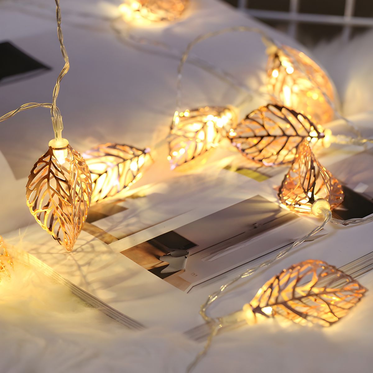 Gold Leaf Shape LED Fairy Light Modern Style Iron Battery String Lighting for Bedroom