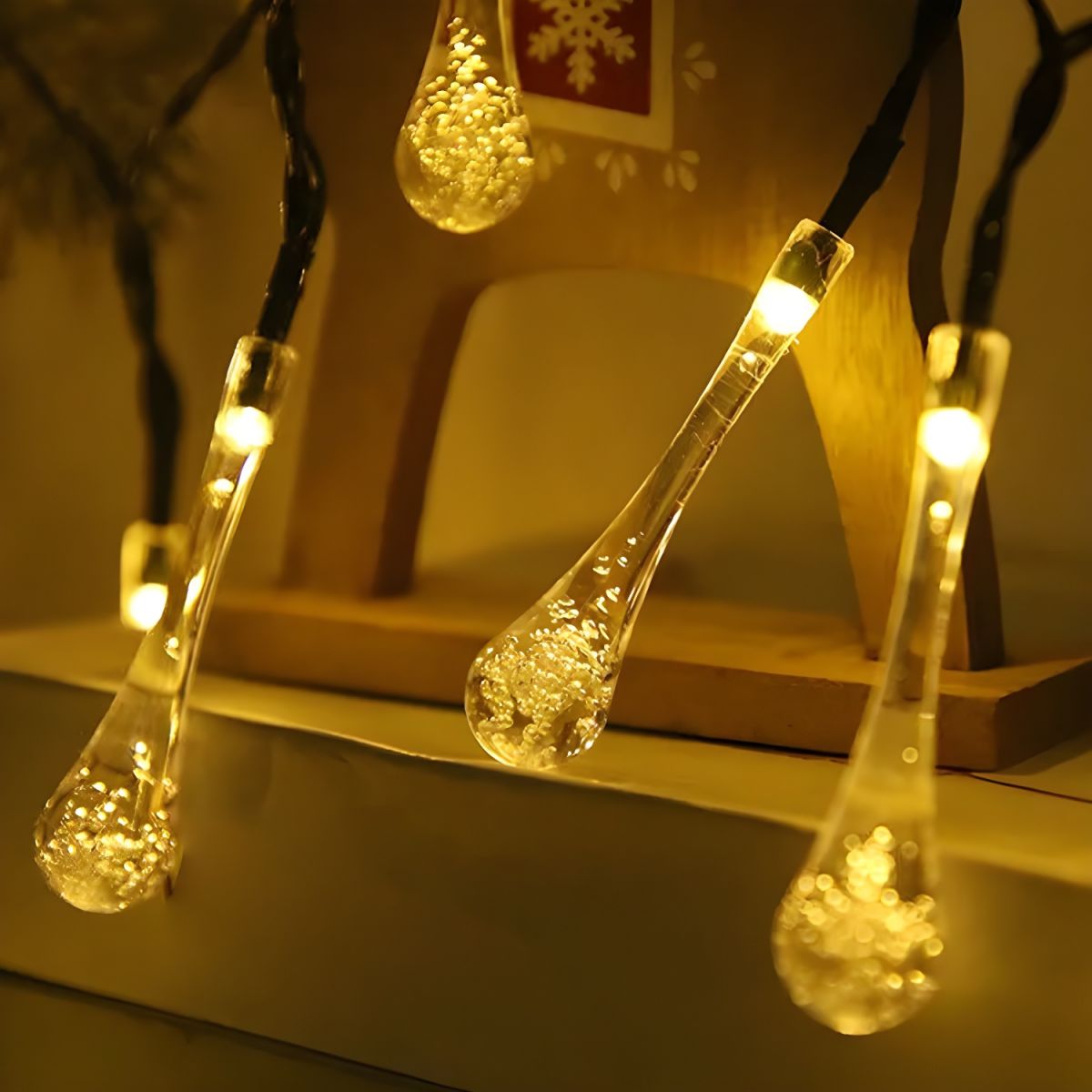 Modern Creative LED String Lights Plastic Teardrop Solar Energy Decorative Lamp for Outdoor