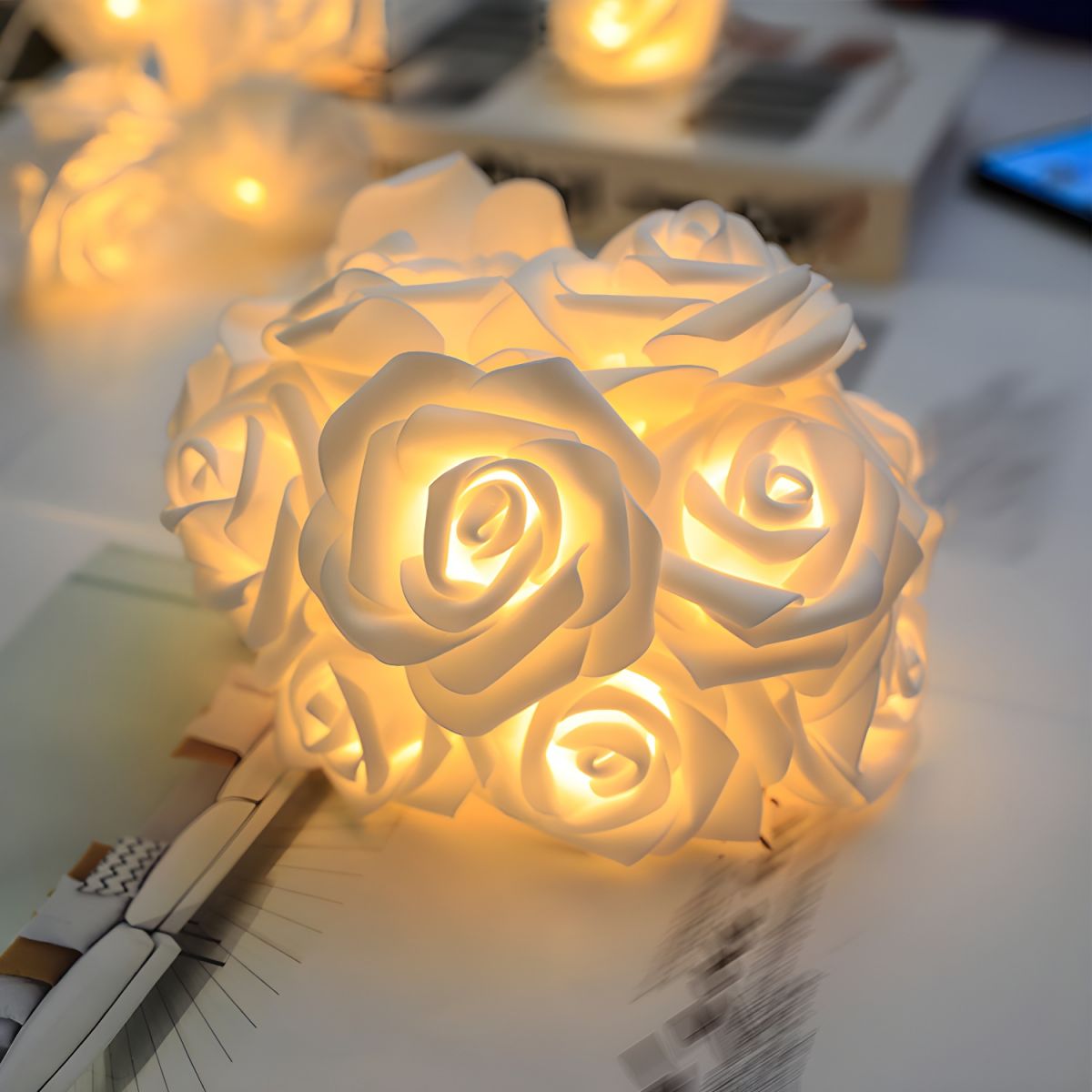 Plastic Rose String Light Kit Nordic Romantic LED Decorative Light for Bedroom