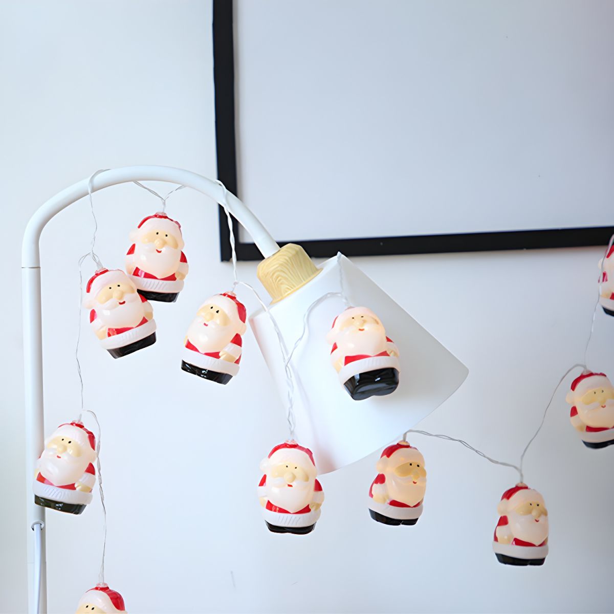 Cartoon Santa Claus Christmas Lamp Plastic Indoor LED String Light in Red