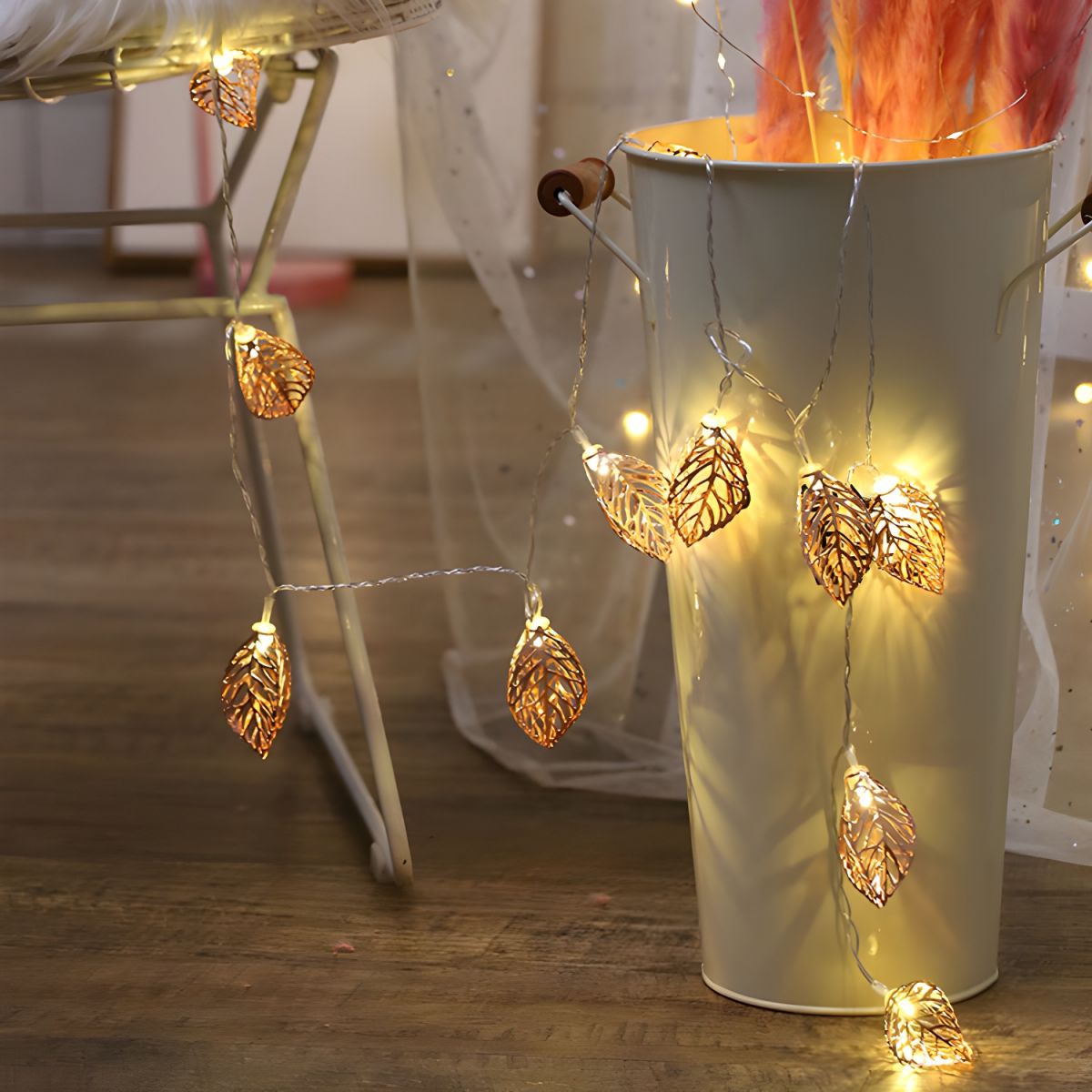 Gold Leaf Shape LED Fairy Light Modern Style Iron Battery String Lighting for Bedroom