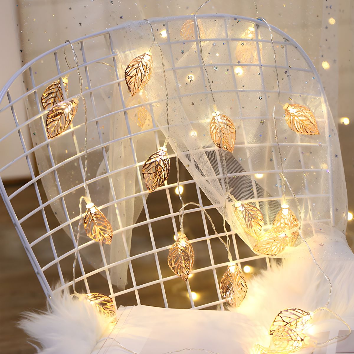 Gold Leaf Shape LED Fairy Light Modern Style Iron Battery String Lighting for Bedroom