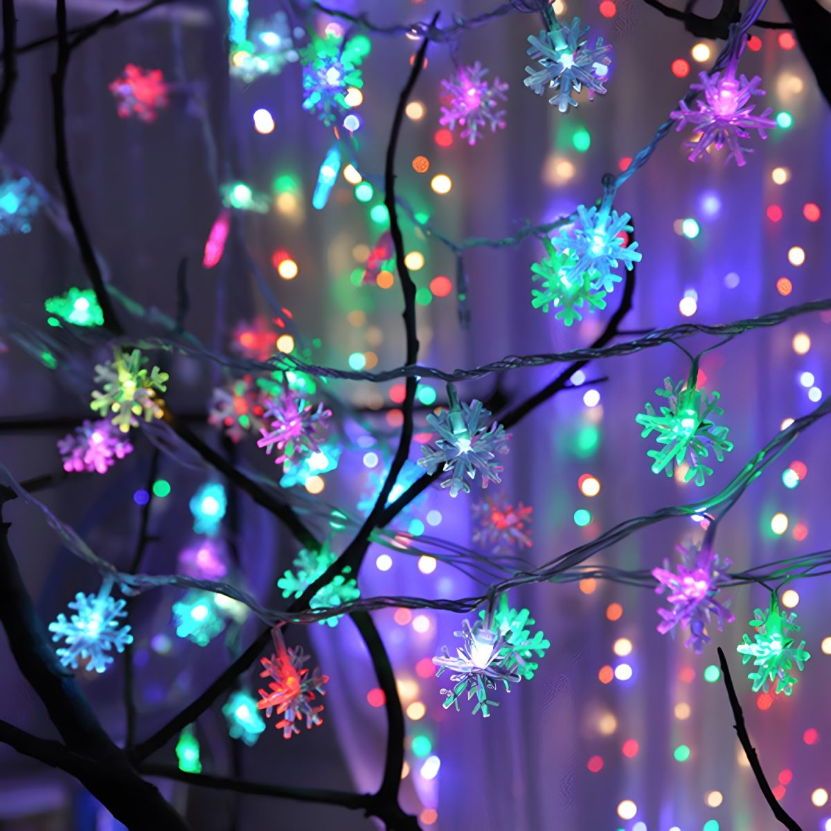 Battery Powered Snowflake LED String Light Decorative Plastic Festive Light for Indoor