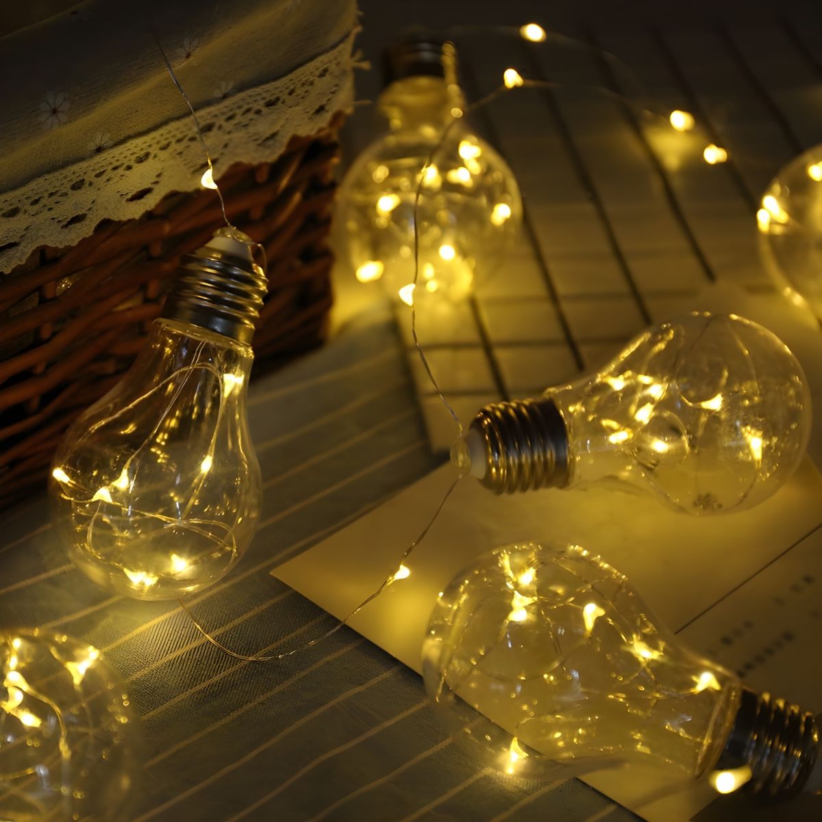 Bulb Shape Girls Bedroom Battery String Lamp 14.8ft 10 Heads Art Decor LED Fairy Lighting in Clear