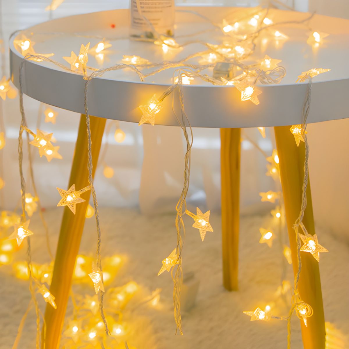 Plastic LED Decorative Lights in Modern Artistic Style Starry Outdoor Festive Lamp