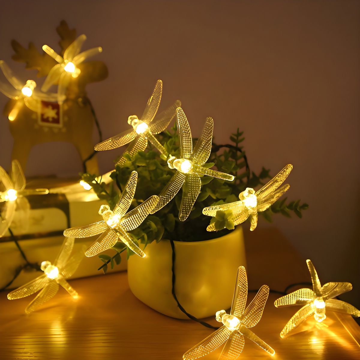 Dragonfly Solar String Light Nordic Style Plastic Outdoor Landscape Light
