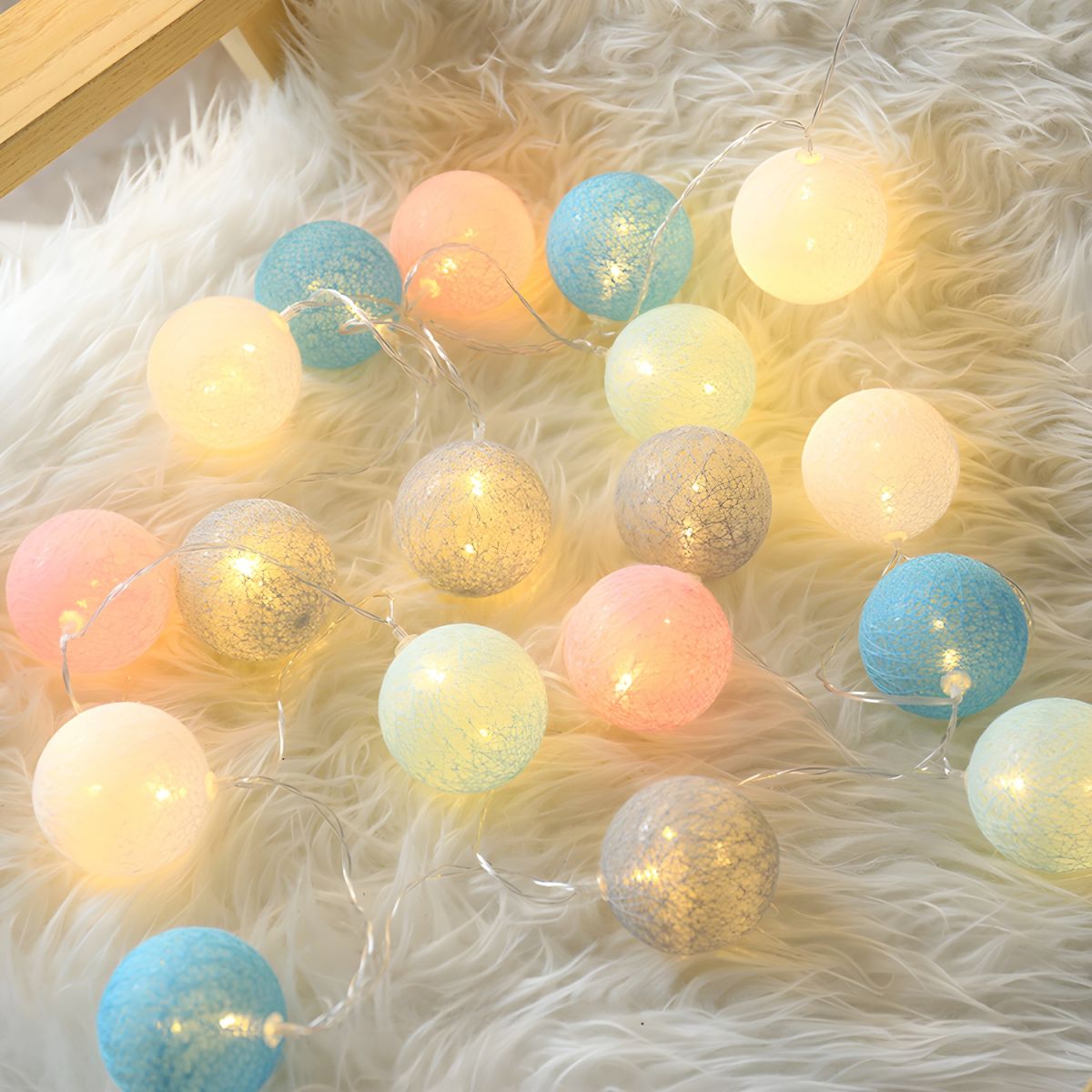 Globe Shape LED Fairy Lighting Cotton Decorative Battery String Light for Girls Bedroom