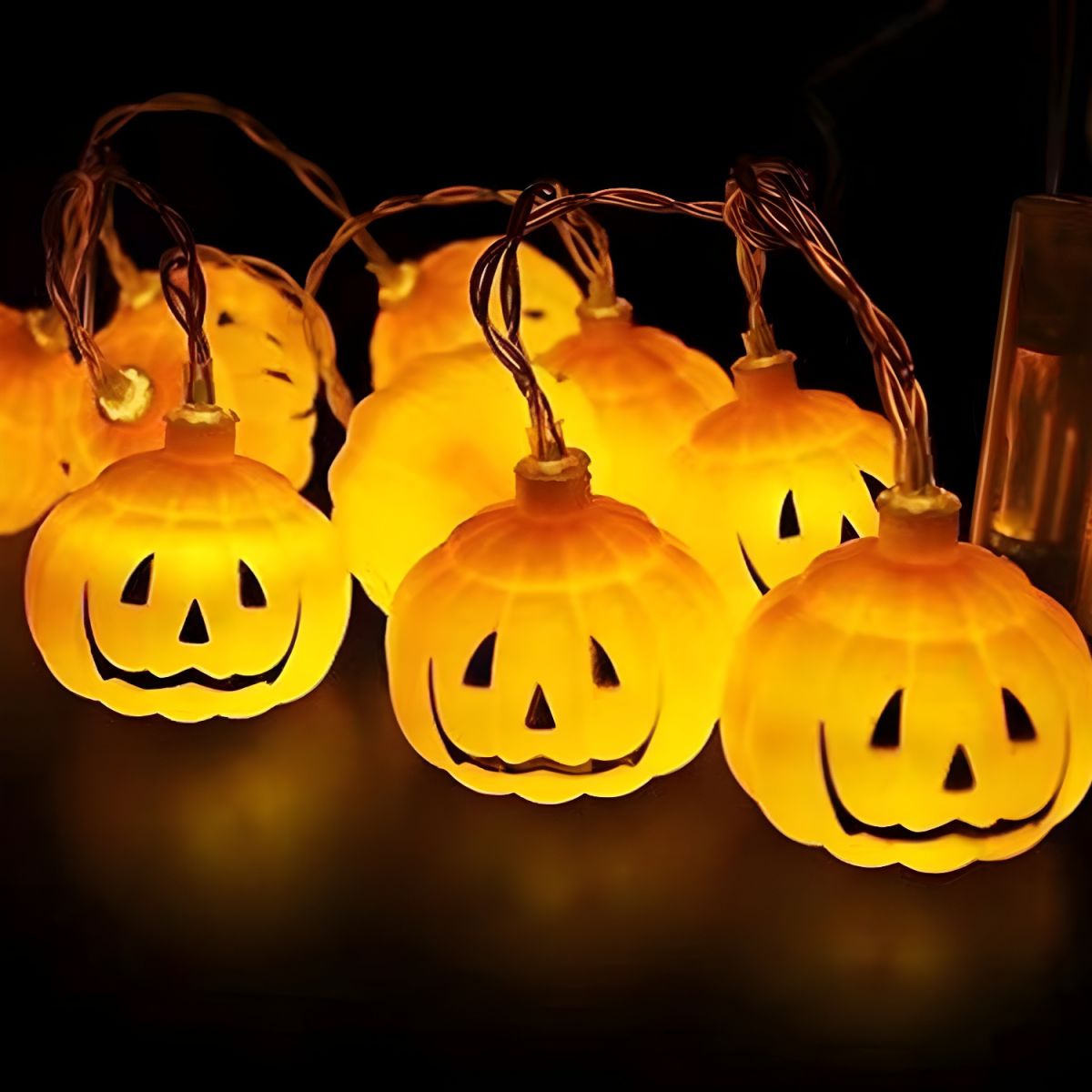 Plastic Pumpkin Halloween Light Classic Decorative Orange LED String Light for Outdoor