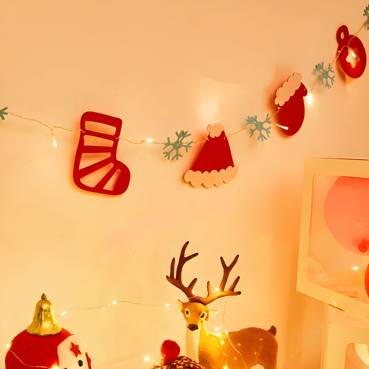 Red-Green Christmas Ornaments String Light Decorative Plastic LED Festive Light