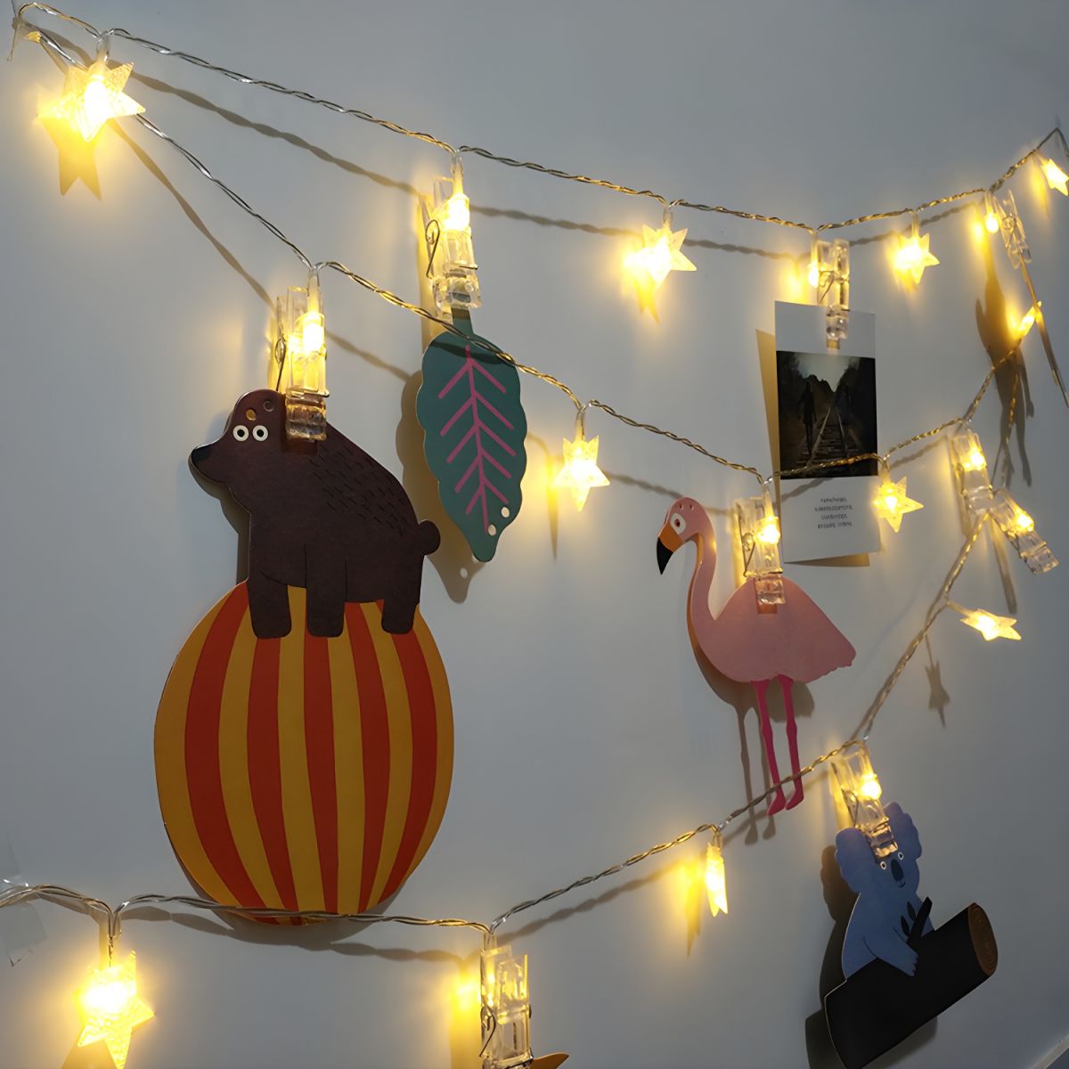 20 Heads Bedroom Lamp String Modern Clear LED String Light with Star and Clip Plastic Shade. 9.8 Ft Long