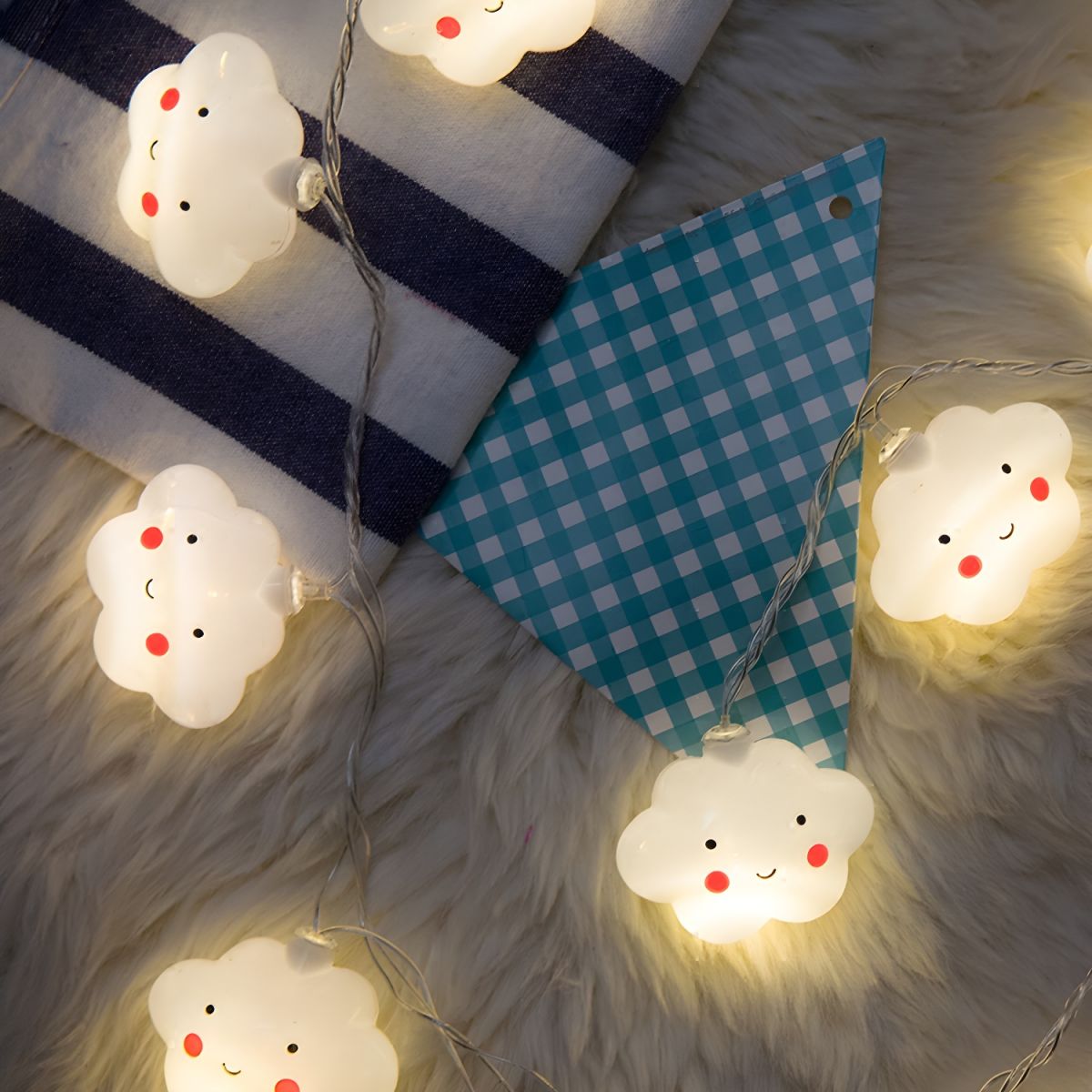 Cloud Shaped Bedroom Battery String Light Copper Wire Contemporary LED Fairy Lighting in White