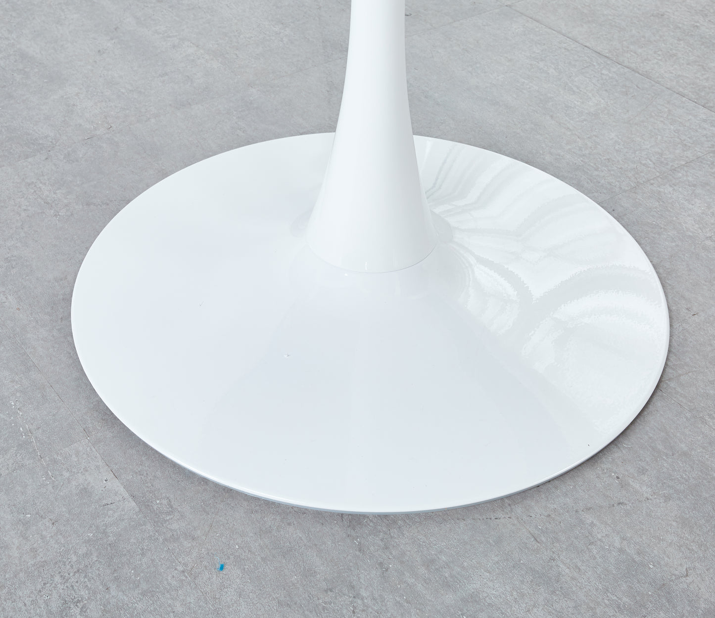 31.5" White Tulip Mid-Century Dining Table