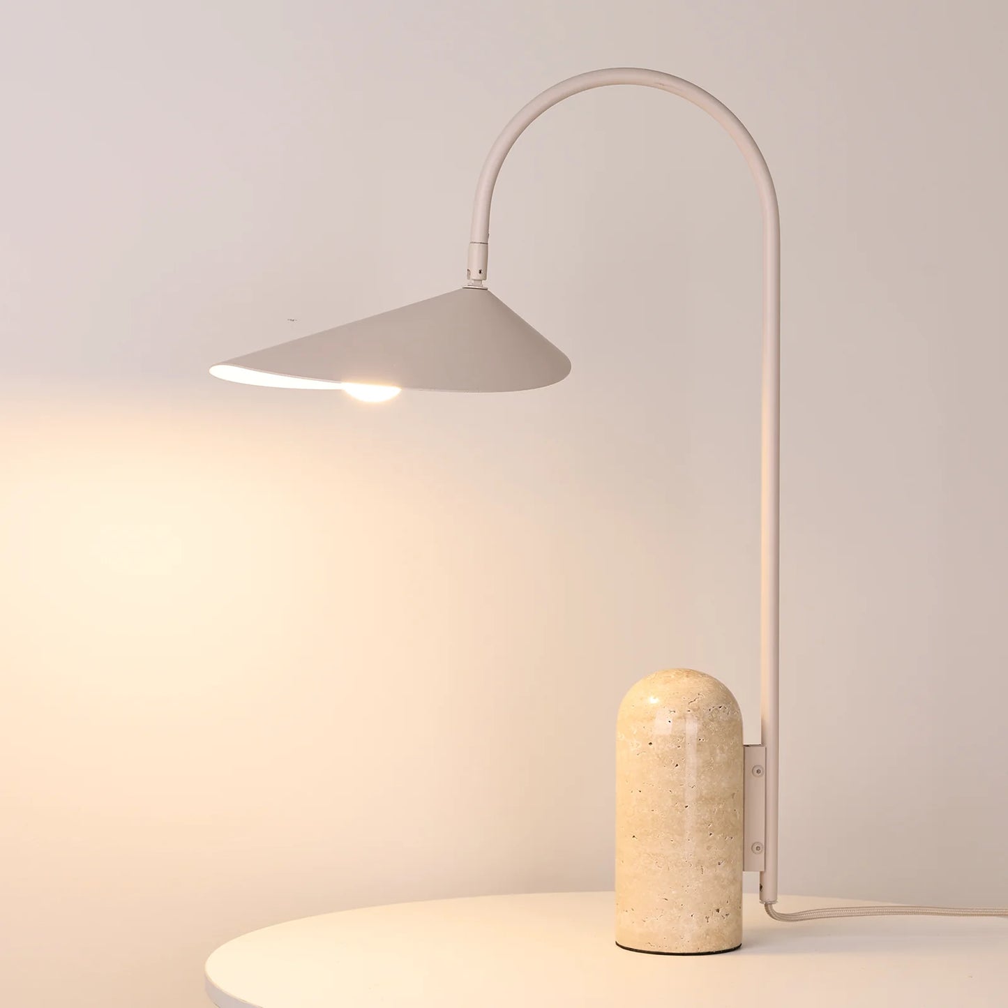 Arum Duckbill Table Lamp