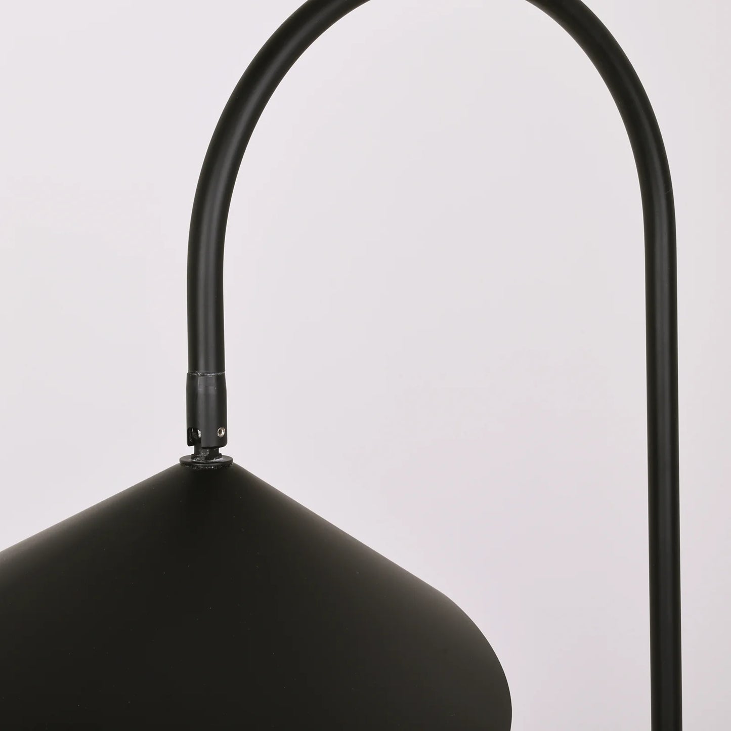 Arum Duckbill Table Lamp