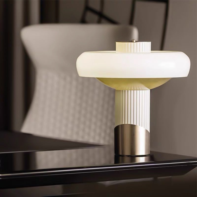 THEODORA Table Lamp