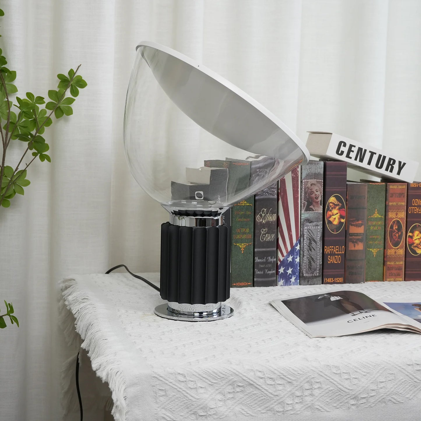 Taccia Glass Table Lamp