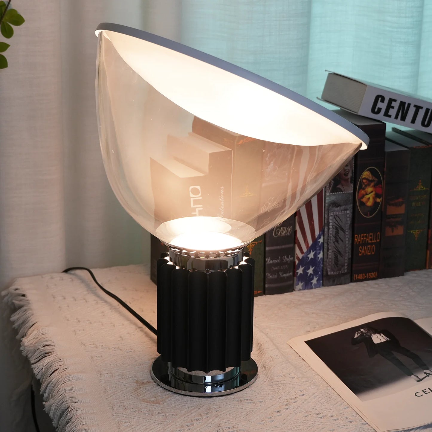 Taccia Glass Table Lamp