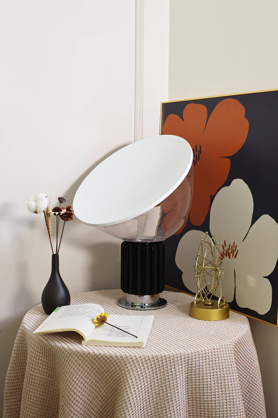 Taccia Glass Table Lamp