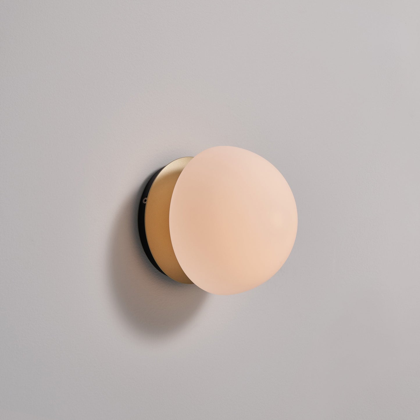 Pensee LED Wall Lamp
