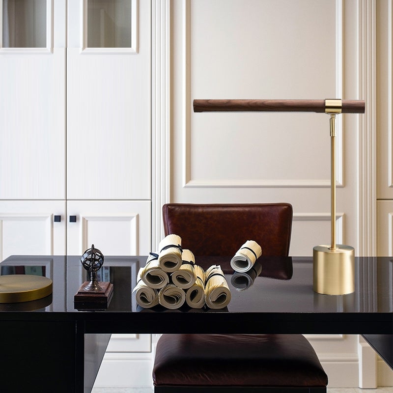 Woodly Table Lamp