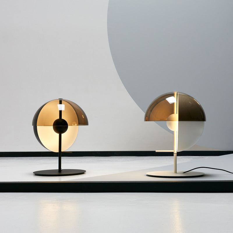 Theia M - Dimmable LED Table Lamp