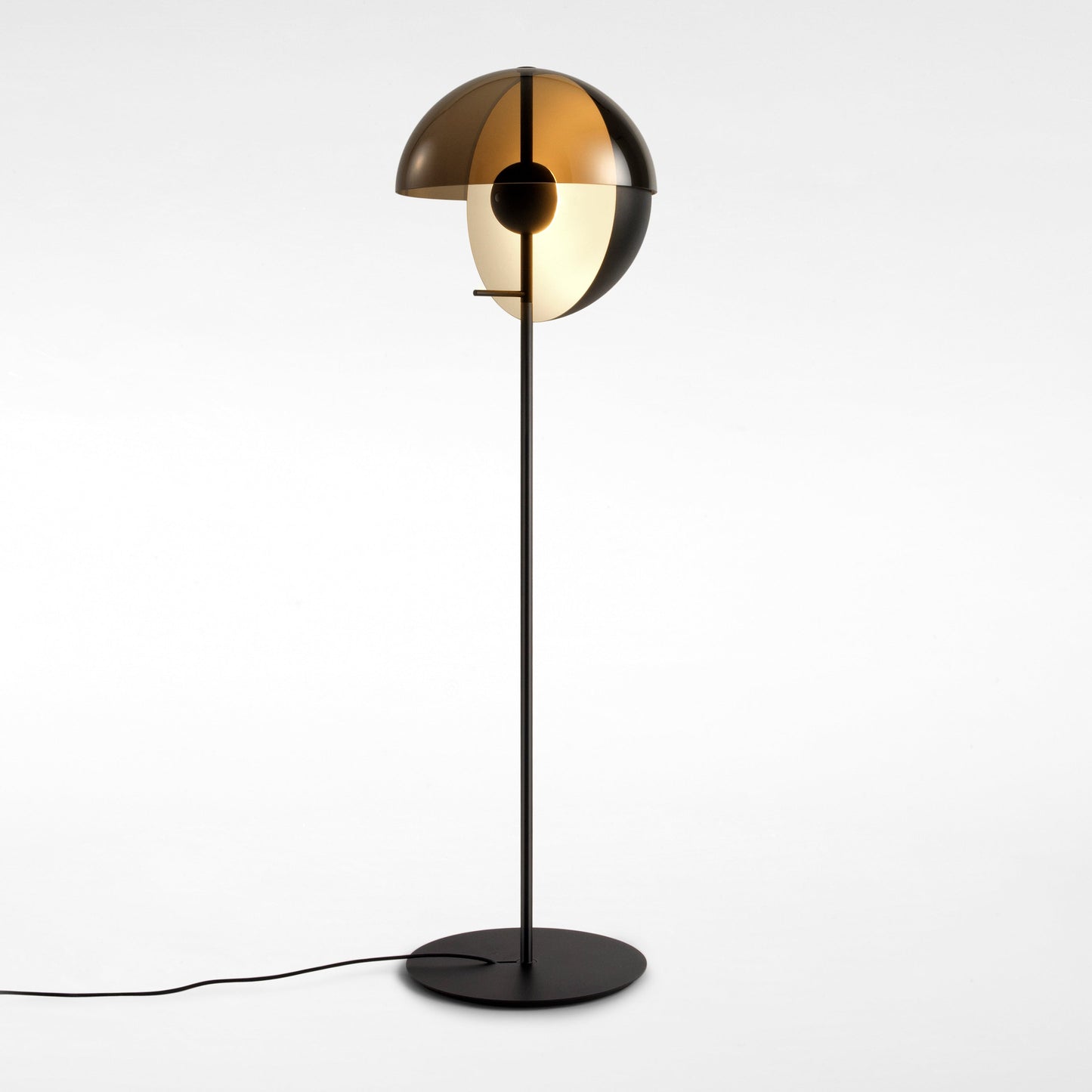 Theia P - Dimmable LED Floor Lamp