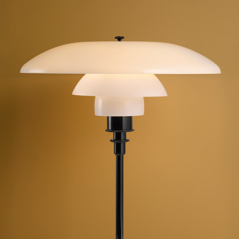 PH 3-2 Glass Shade Table Lamp