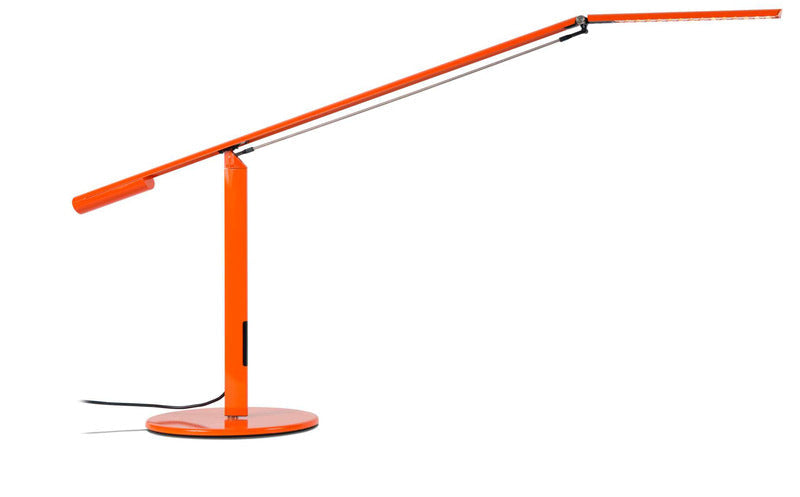 Equo LED Desk Lamp