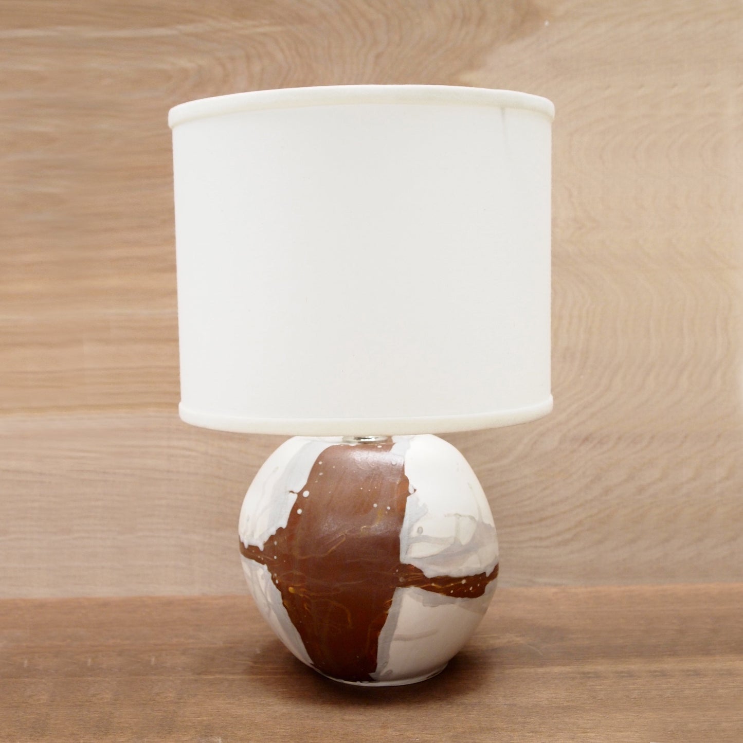 Medium Sphere Lamp