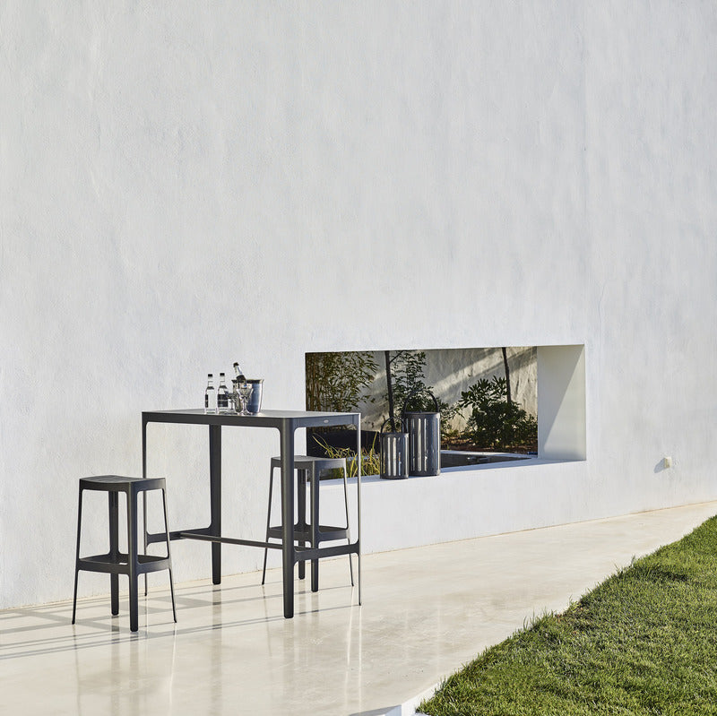 Cut Stackable Bar Chair