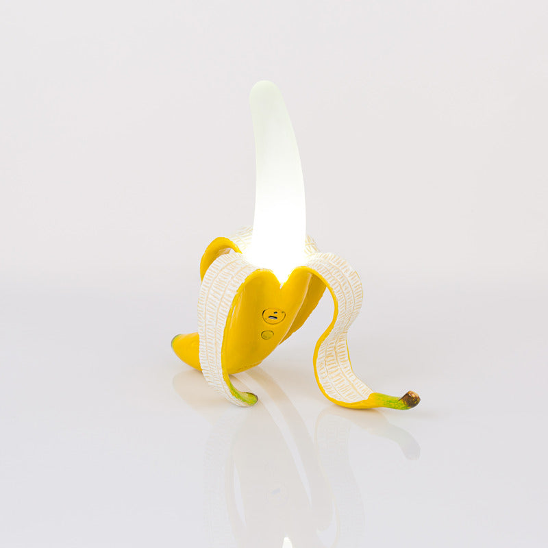 Banana Table Lamp - Daisy