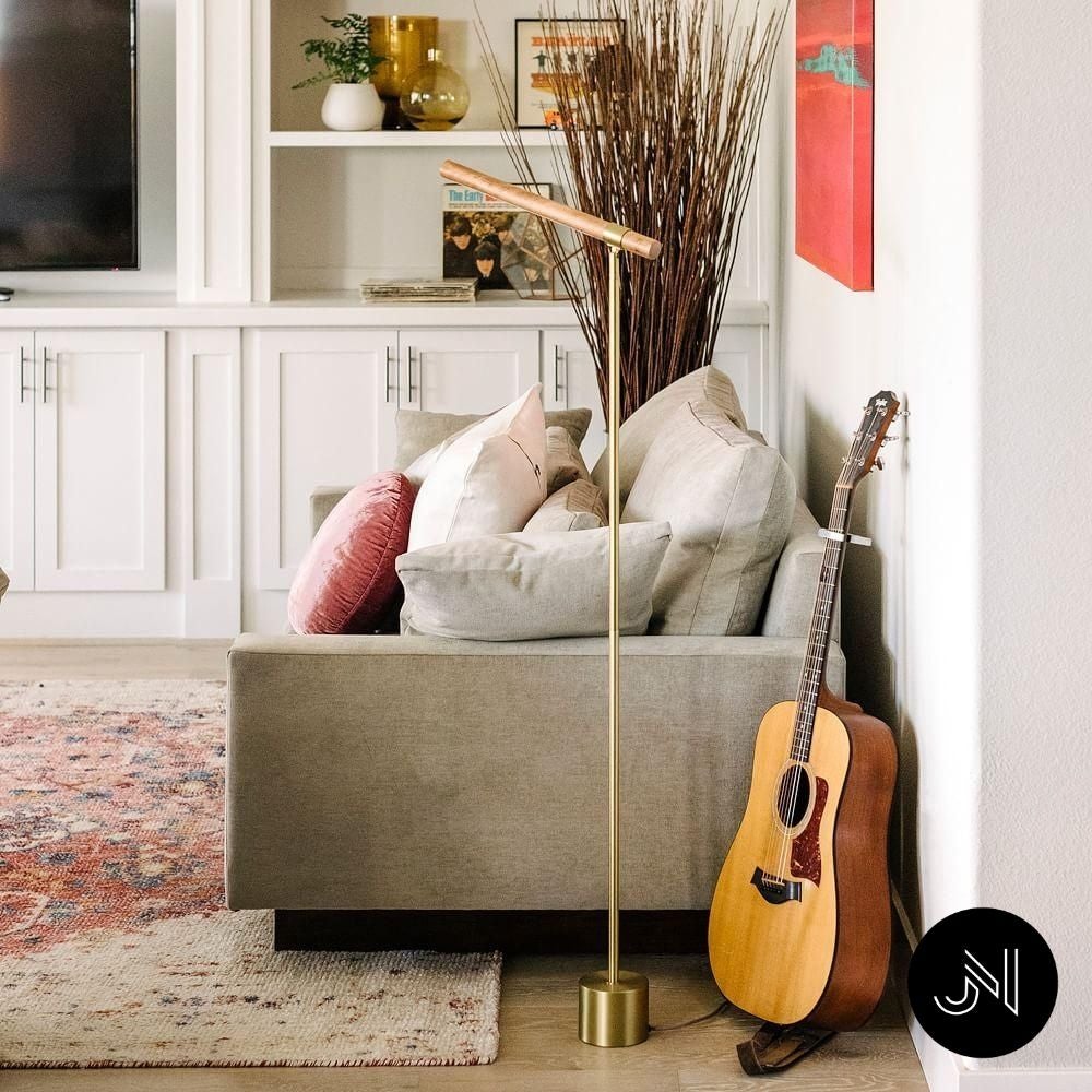Woodly Floor Lamp