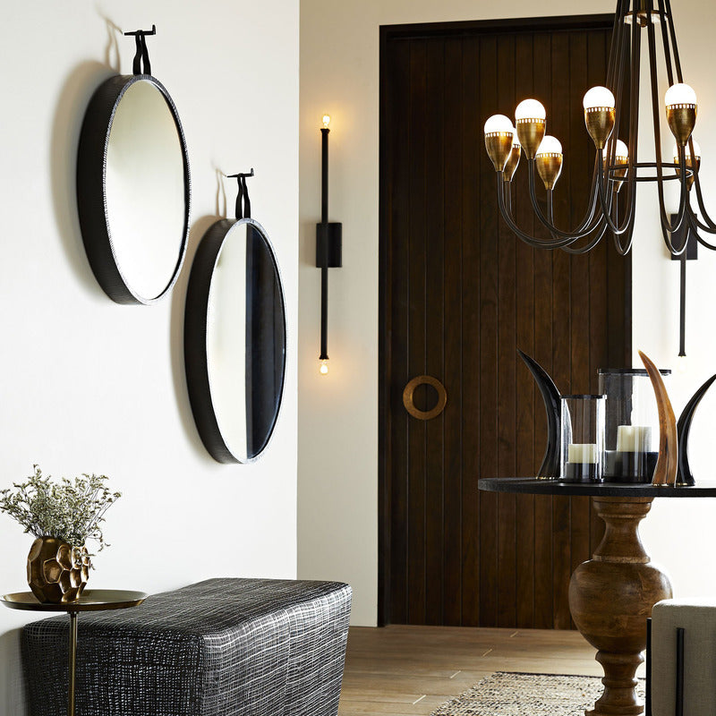 Hutu Wall Light