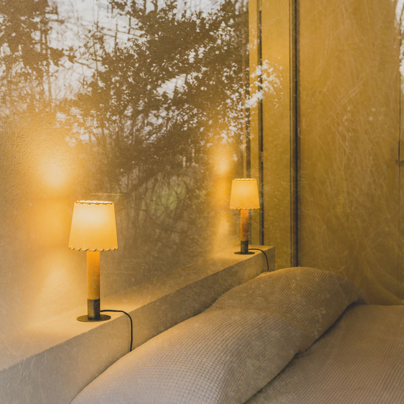 Basica Minima Table lamp
