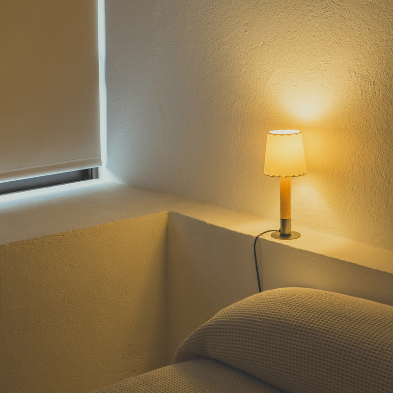 Basica Minima Table lamp