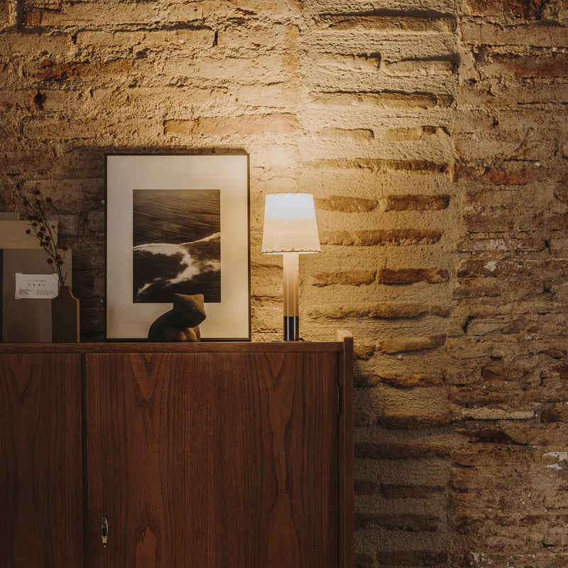 Basica Minima Table lamp
