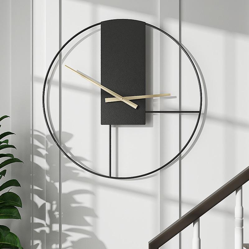 Simplicity Elegant Wall Clock