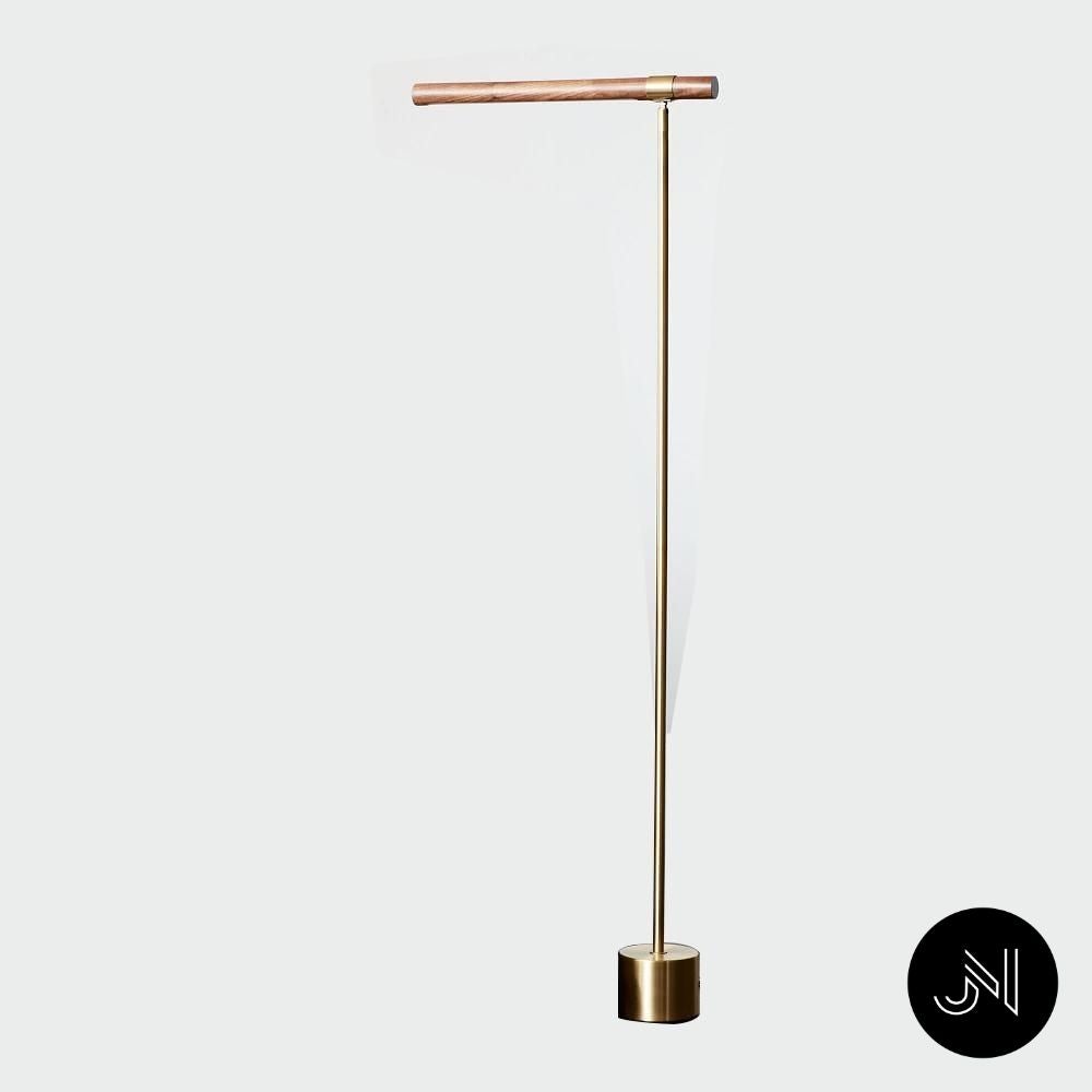 Woodly Floor Lamp