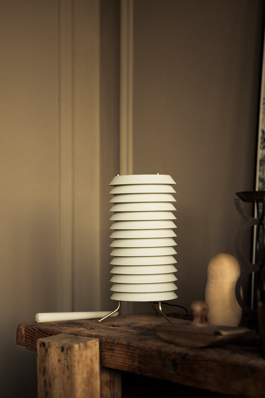 Maija 15 LED Table Lamp