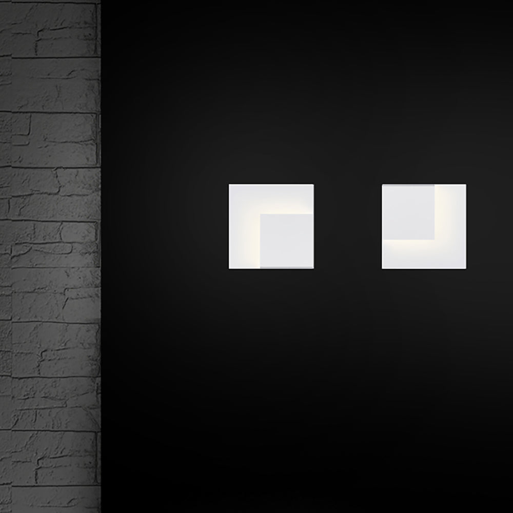 Corner Eclipse Wall Light